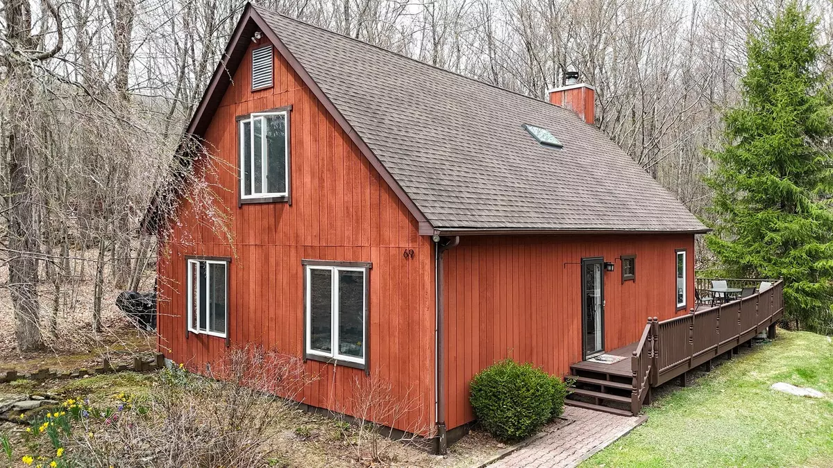 South Fallsburg, NY 12779,69 Timber Hill LN