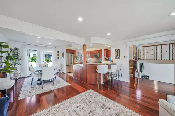 Island Park, NY 11558,86 Jefferson AVE