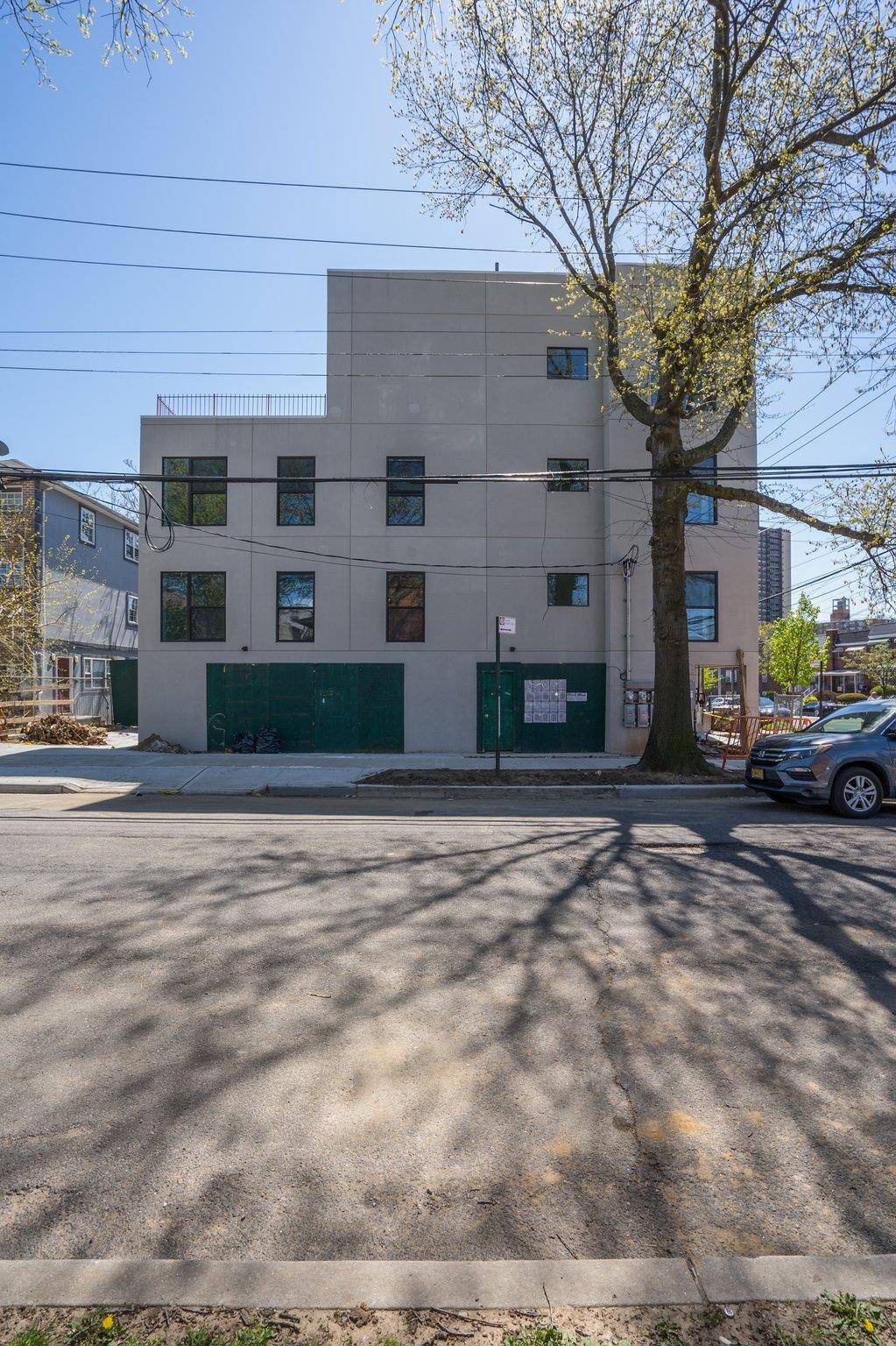 Bronx, NY 10469,3650 Bronxwood AVE