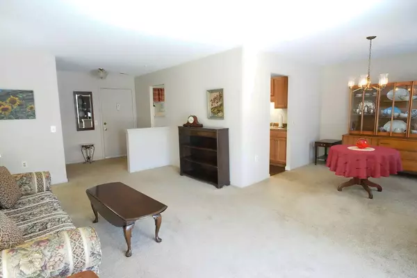 Fishkill, NY 12524,902 Commons WAY #F