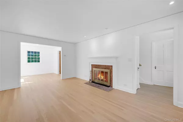 Yonkers, NY 10710,355 Sprain RD