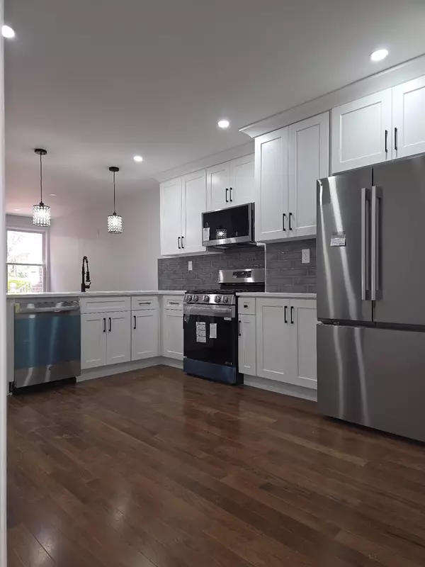 Brooklyn, NY 11236,217 E 86th ST