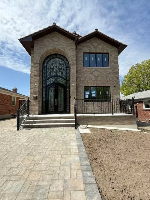 56-48 219 ST, Bayside, NY 11364