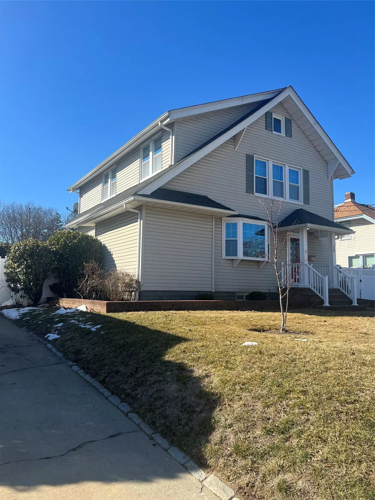 Freeport, NY 11520,50 Roosevelt AVE