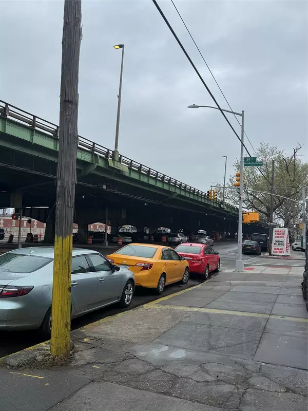 Brooklyn, NY 11232,739 3rd AVE