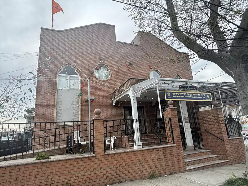 107-42 134 ST, Richmond Hill S., NY 11419