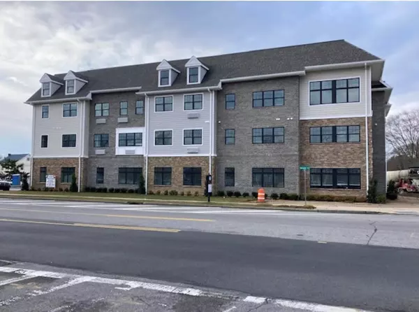 116 Waverly AVE #6, Patchogue, NY 11772