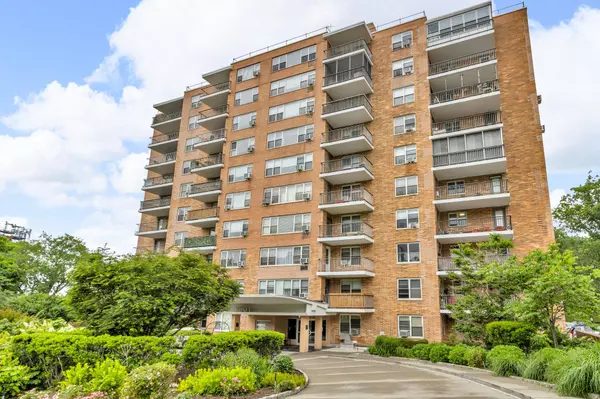 Bronx, NY 10463,2601 Henry Hudson Pkwy #5E