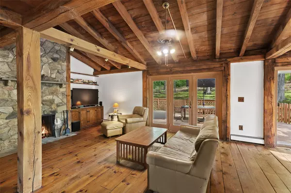 38 Waccabuc RD, Goldens Bridge, NY 10526