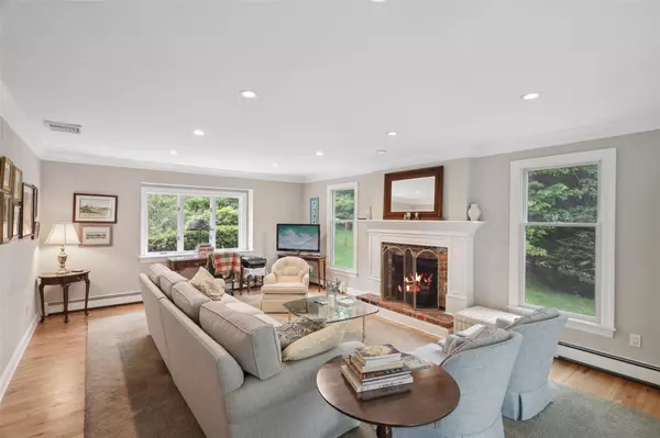 Shoreham, NY 11786,5 Sandpiper CT