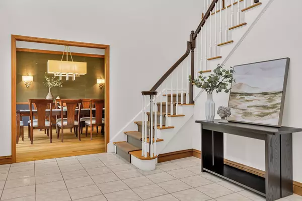 Briarcliff Manor, NY 10510,24 Hollow Tree RD