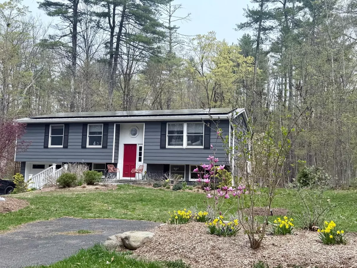 Boiceville, NY 12412,15 Desilva RD