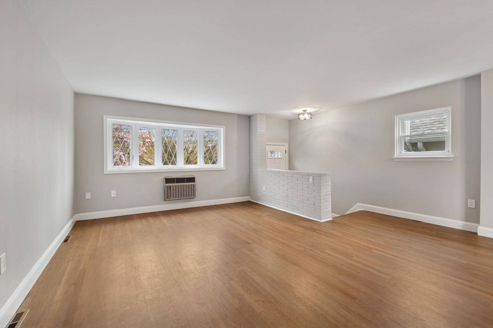 Bronx, NY 10465,2665 Harding Ave