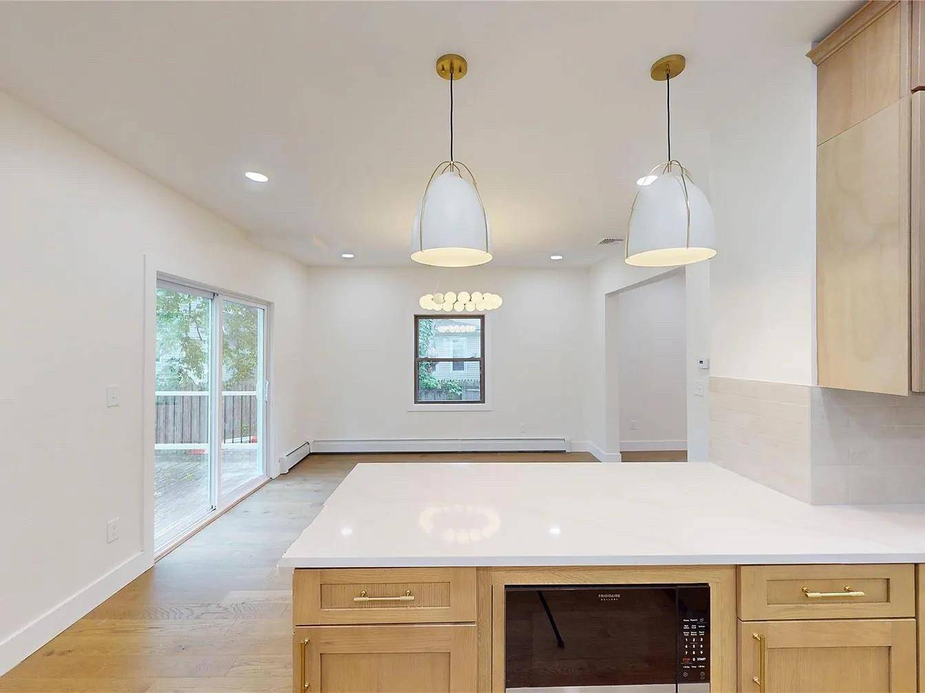 Nyack, NY 10960,250 Cedar Hill AVE
