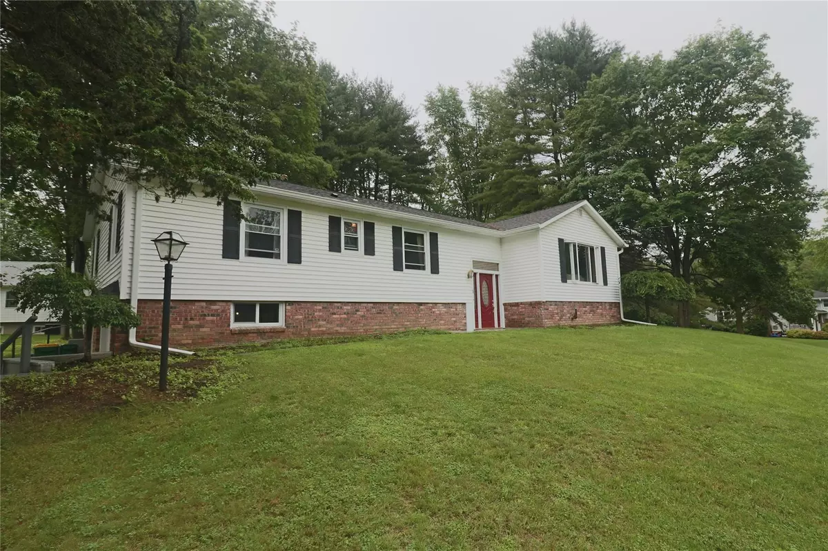 Red Hook, NY 12571,1 Bard AVE