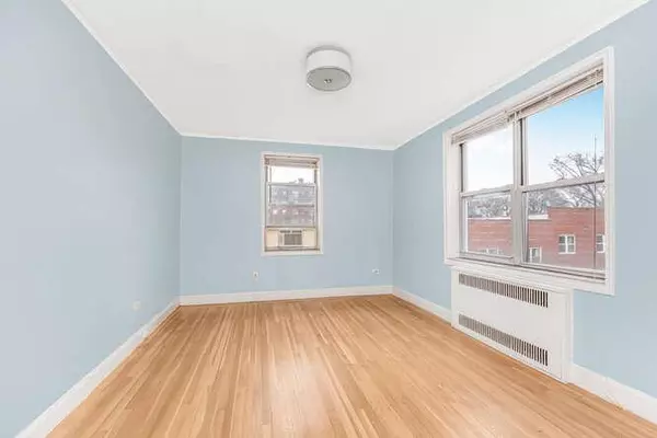Bronx, NY 10463,2600 Henry Hudson Pkwy #5D