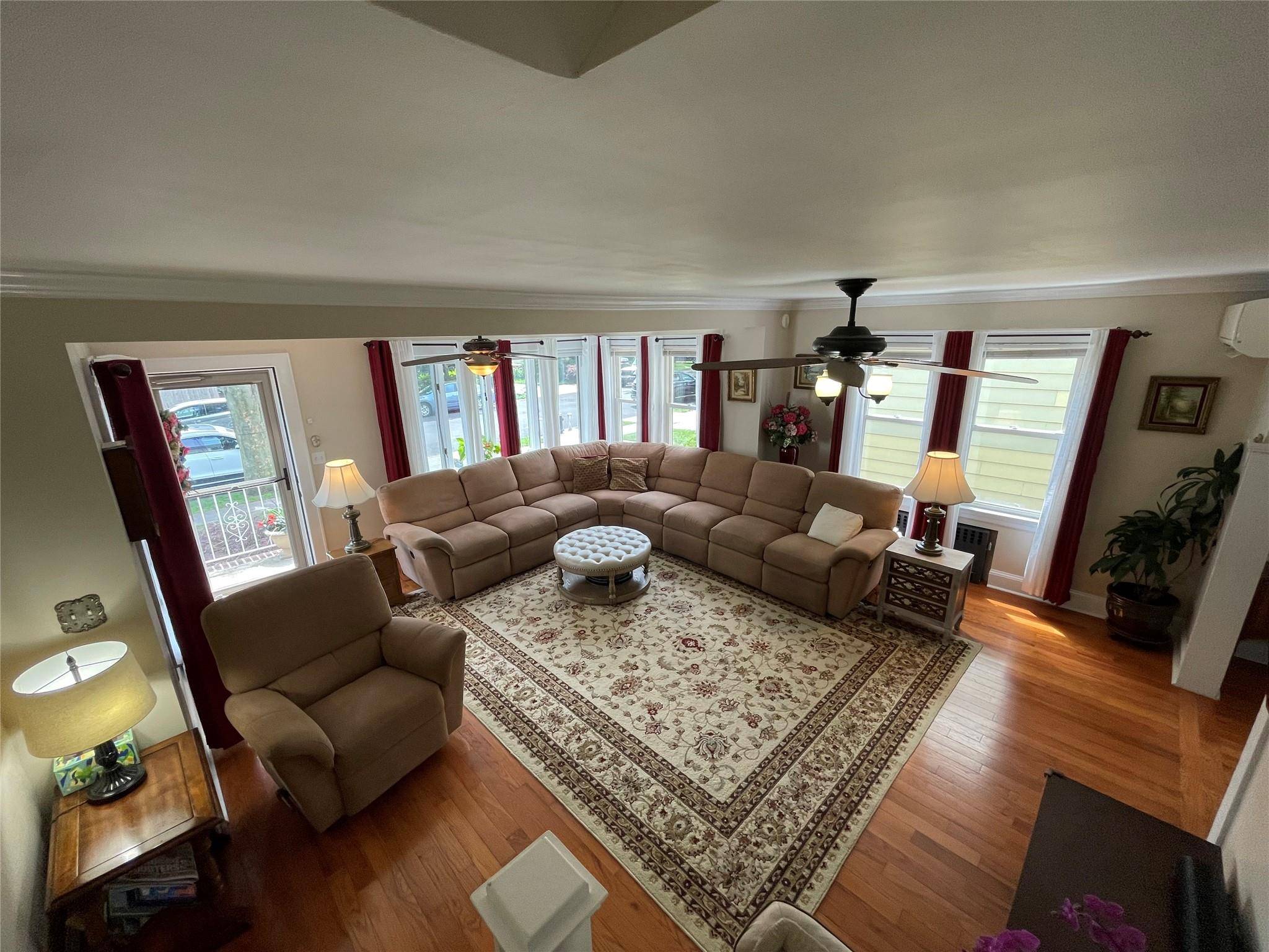 Bellerose, NY 11426,248-43 88th RD