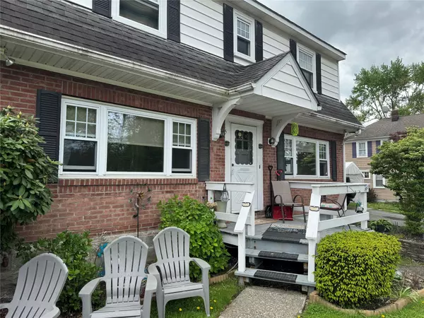 5 W Stone ST, Newburgh, NY 12550