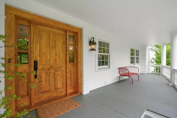Briarcliff Manor, NY 10510,22 Woodfield RD