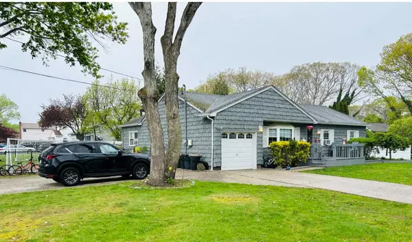 Ronkonkoma, NY 11779,2020 Julia Goldbach AVE