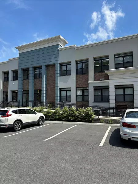233 Lafayette AVE #201-1, Suffern, NY 10901