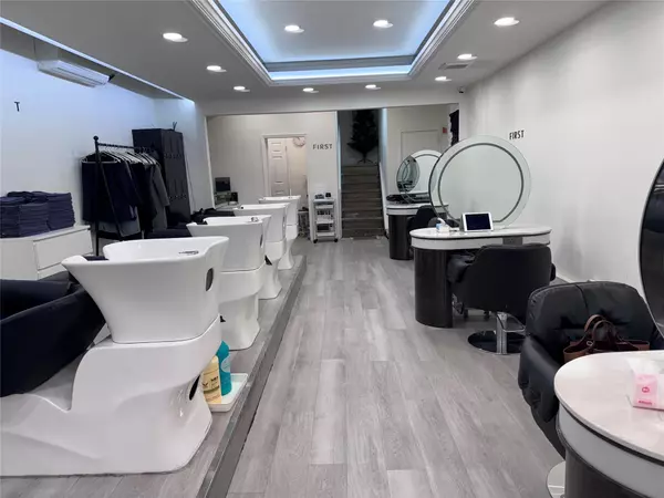 Flushing, NY 11354