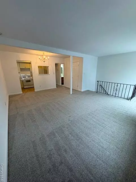 Rocky Point, NY 11778,61 Rocky Point Yaphank Rd #58