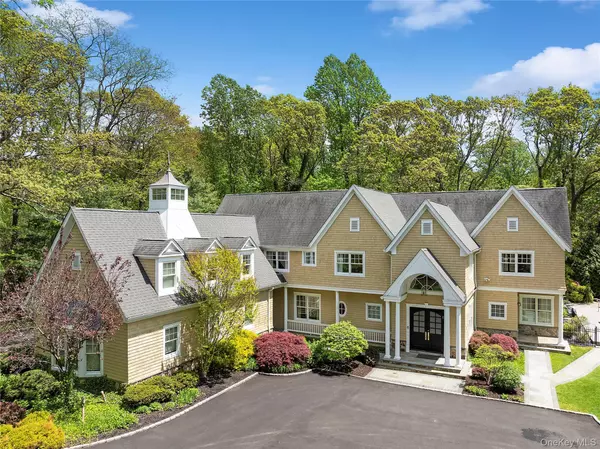 Laurel Hollow, NY 11791,1608 Stewart LN