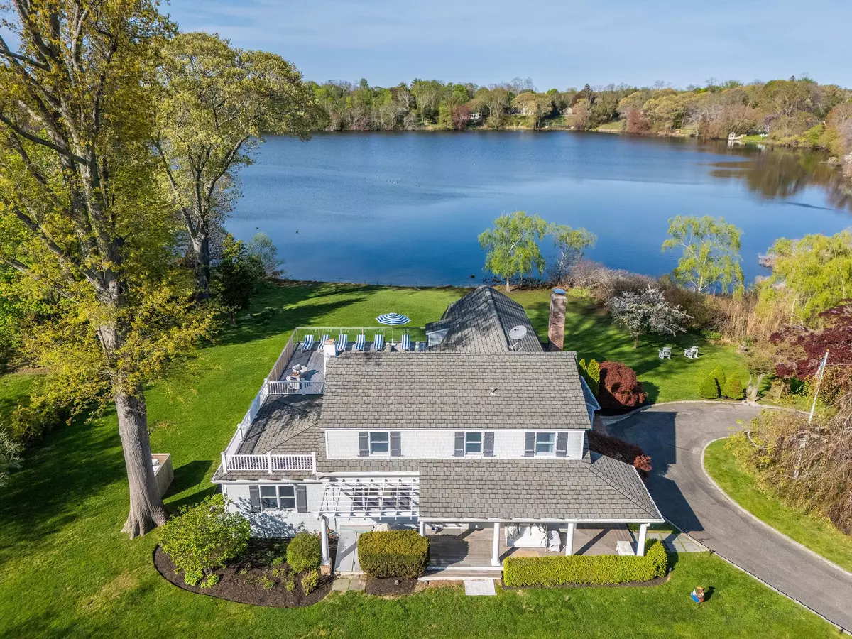 Mattituck, NY 11952,2455 New Suffolk AVE