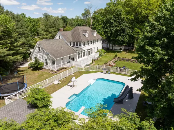 Sloatsburg, NY 10974,81 Eagle Valley RD