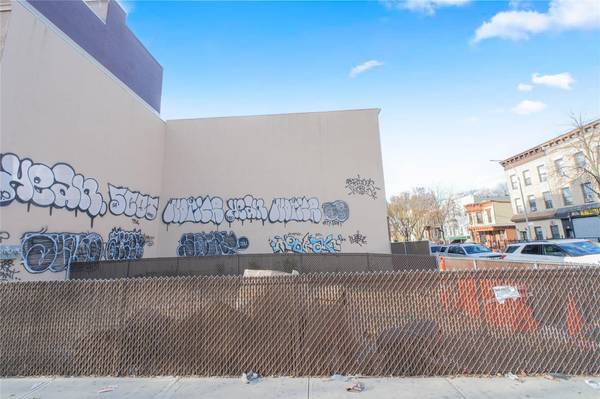 52 Buffalo AVE, Brooklyn, NY 11233