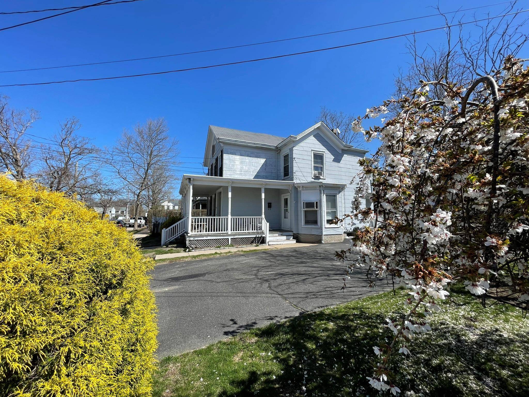 Greenport, NY 11944,318 5th AVE