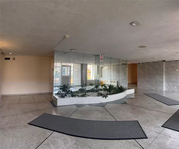 Forest Hills, NY 11375,108-49 63rd AVE #3B