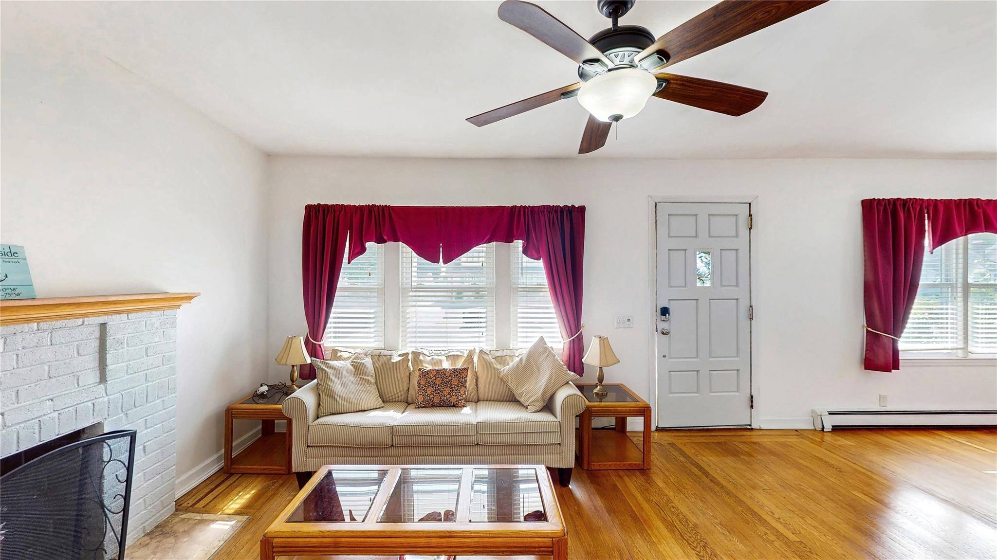 Oceanside, NY 11572,3294 4th ST