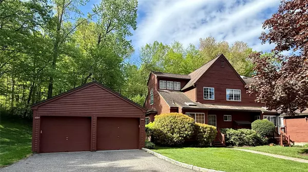 401 Autumn LN, Brewster, NY 10509