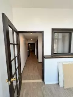 Queens Village, NY 11428,211-07 Jamaica AVE