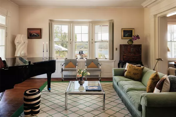 Catskill, NY 12414,152 William ST