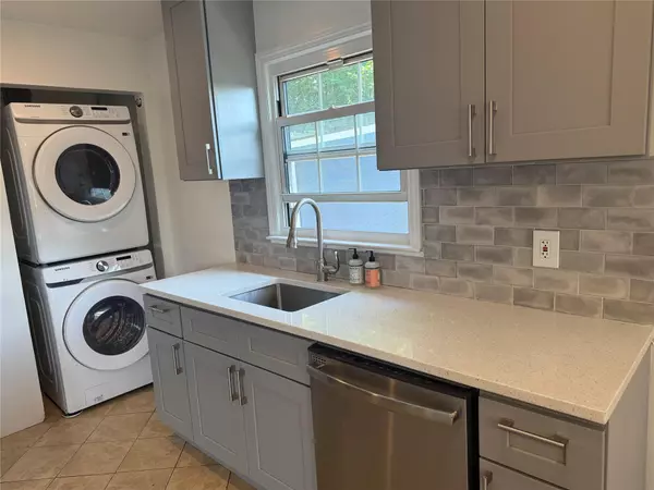 White Plains, NY 10603,94 Washington AVE #2
