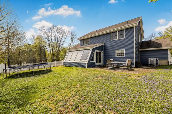 Mahopac, NY 10541,4 McNair DR