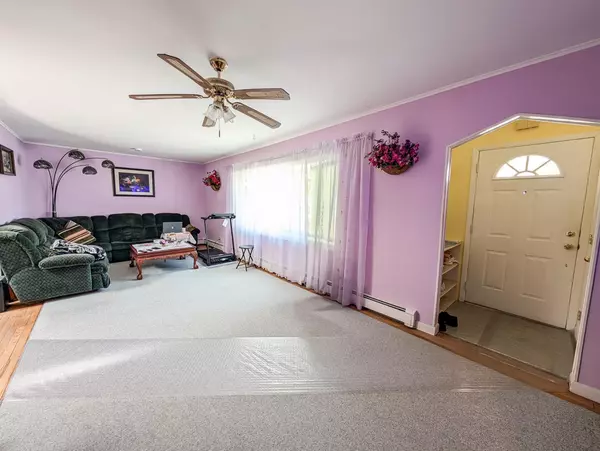 Selden, NY 11784,185 Blue Point RD