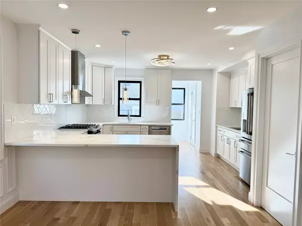 Forest Hills, NY 11375,8831 69th AVE