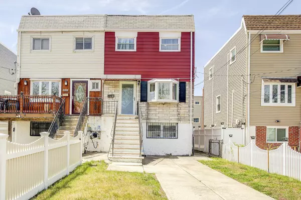 Arverne, NY 11692,627 Beach 65th ST