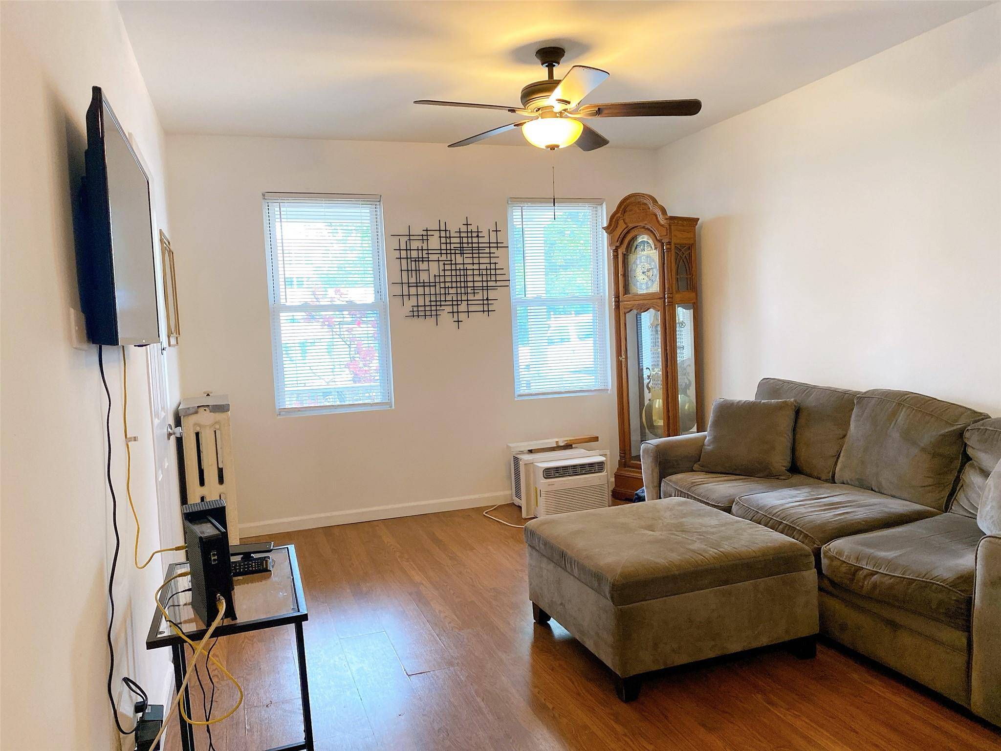 College Point, NY 11356,123-13 13th Ave