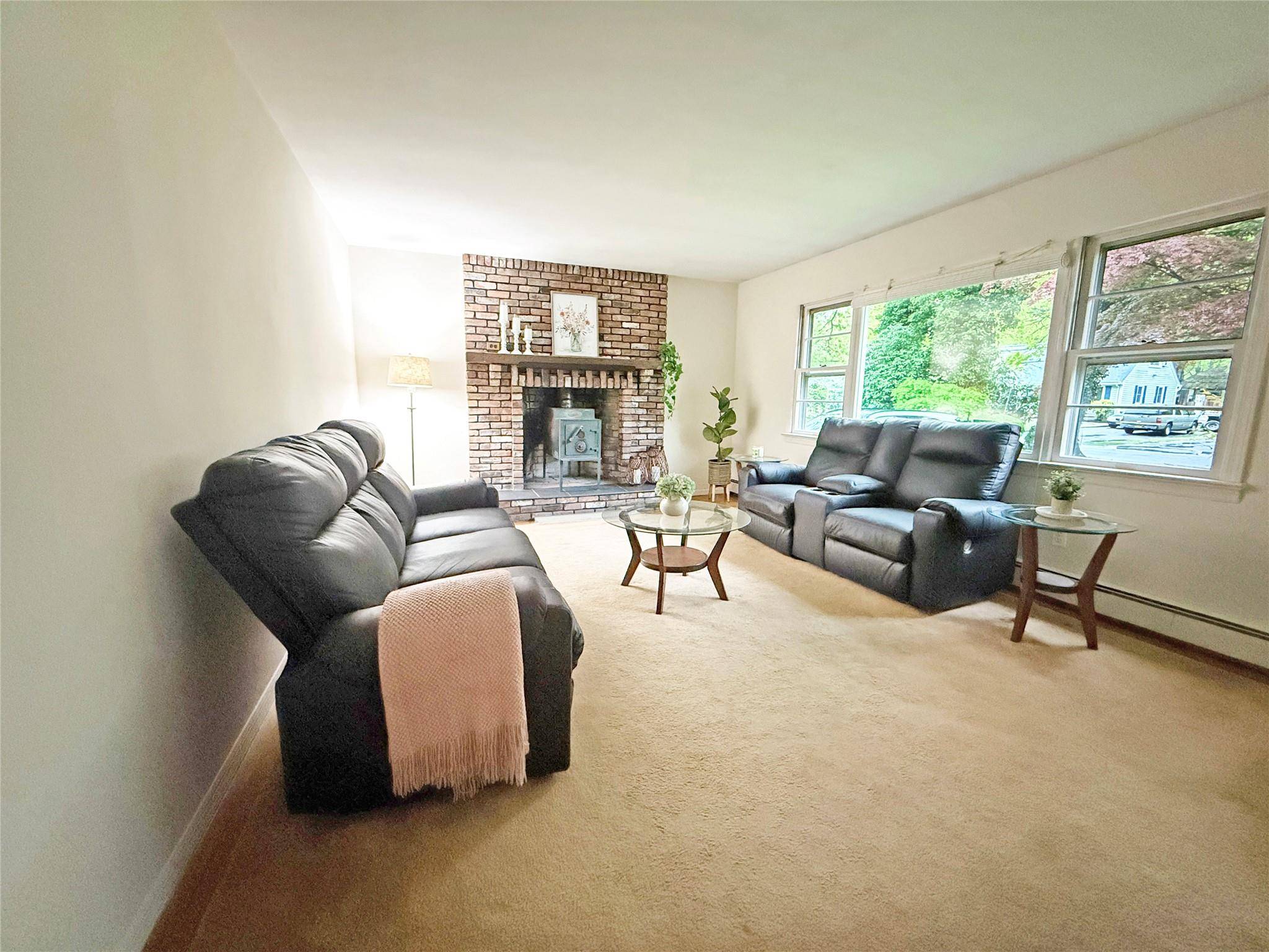 Miller Place, NY 11764,63 Hunter AVE