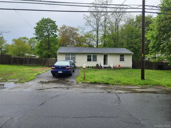 East Patchogue, NY 11772,548 Taylor AVE