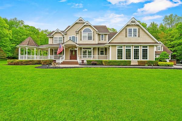 34 Satriano CT, Montgomery, NY 12549