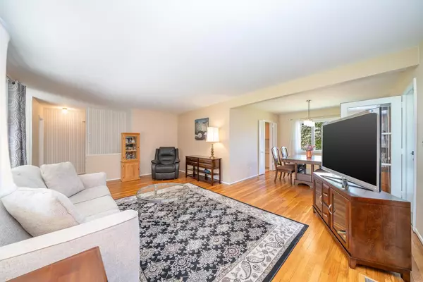 Ossining, NY 10562,25 Ganung DR