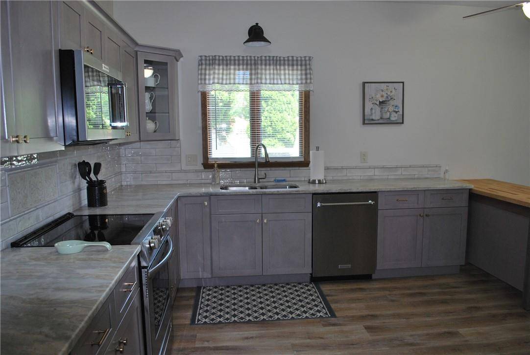 Warwick, NY 10990,25 Hathorn RD #1