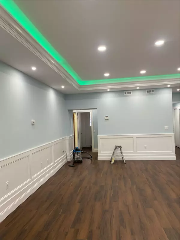 Patchogue, NY 11772,218 Medford AVE