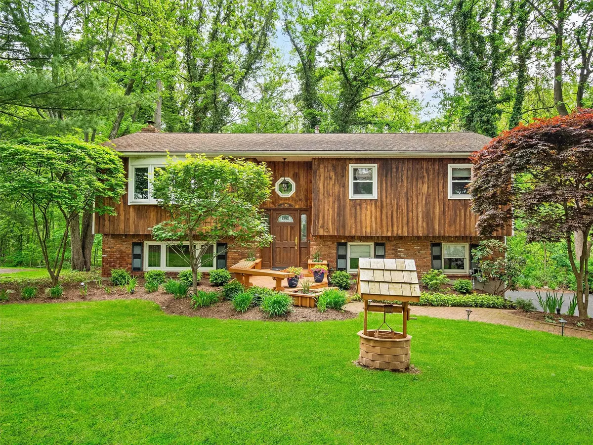 Bardonia, NY 10954,140 Schweizer LN